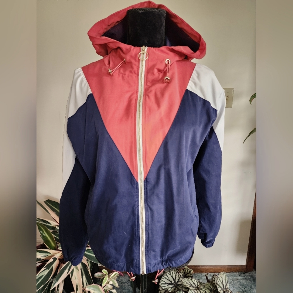 Forever 21 retro zip up windbreaker, navy, coral, small